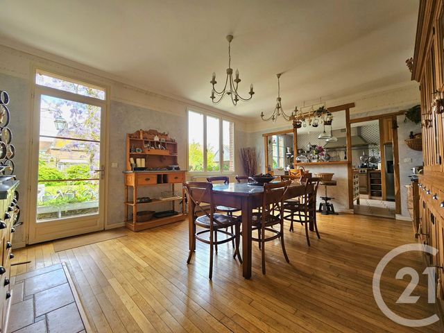 Afficher la photo en grand Maison à vendre - 10 pièces - 301,50 m2 - Compiegne - 60 - PICARDIE