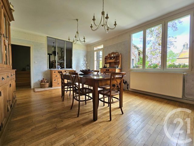 Afficher la photo en grand Maison à vendre - 10 pièces - 301,50 m2 - Compiegne - 60 - PICARDIE