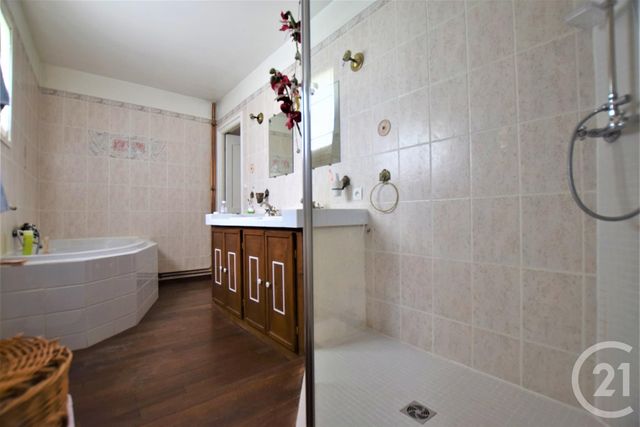 Afficher la photo en grand Maison à vendre - 7 pièces - 170 m2 - Pronleroy - 60 - PICARDIE