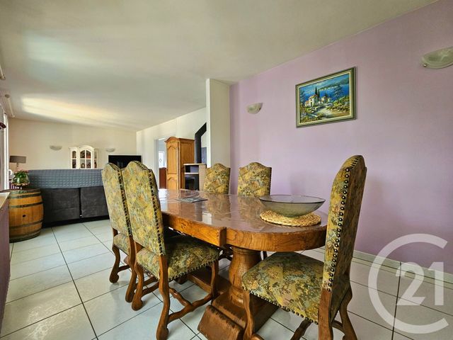 Afficher la photo en grand Maison à vendre - 6 pièces - 163,04 m2 - Estrees St Denis - 60 - PICARDIE