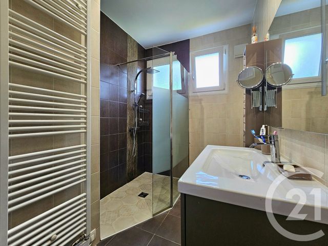 Afficher la photo en grand Maison à vendre - 6 pièces - 163,04 m2 - Estrees St Denis - 60 - PICARDIE