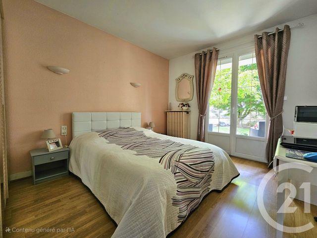 Afficher la photo en grand Maison à vendre - 6 pièces - 163,04 m2 - Estrees St Denis - 60 - PICARDIE
