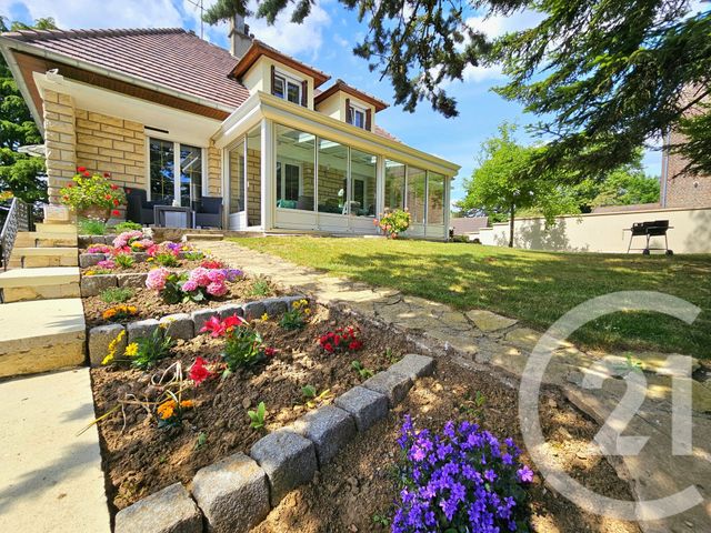 Maison à vendre - 6 pièces - 163,04 m2 - Estrees St Denis - 60 - PICARDIE