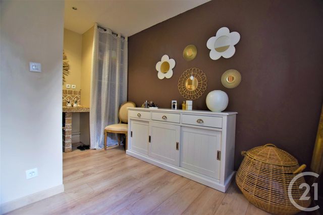 Afficher la photo en grand Maison à vendre - 7 pièces - 164 m2 - Estrees St Denis - 60 - PICARDIE