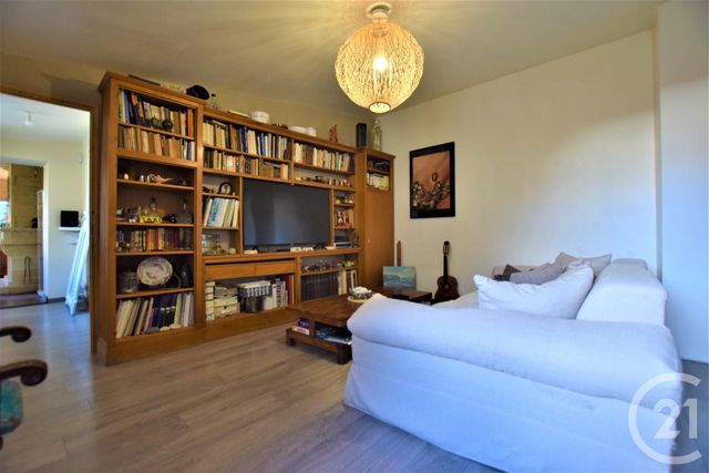 Afficher la photo en grand Maison à vendre - 7 pièces - 164 m2 - Estrees St Denis - 60 - PICARDIE