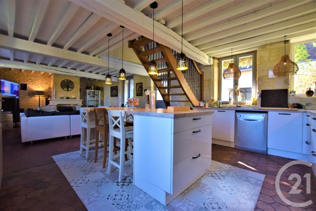 Afficher la photo en grand Maison à vendre - 7 pièces - 164 m2 - Estrees St Denis - 60 - PICARDIE