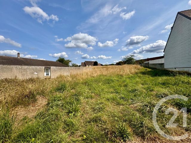 Afficher la photo en grand Terrain à vendre - 880 m2 - Lachelle - 60 - PICARDIE