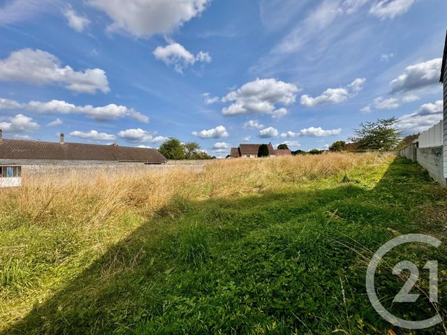 Afficher la photo en grand Terrain à vendre - 880 m2 - Lachelle - 60 - PICARDIE