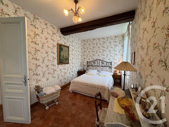 Afficher la photo en grand Maison à vendre - 9 pièces - 230 m2 - Estrees St Denis - 60 - PICARDIE