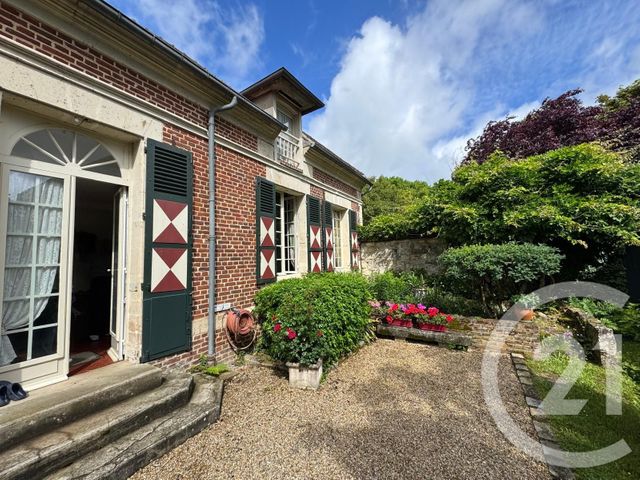 Afficher la photo en grand Maison à vendre - 9 pièces - 230 m2 - Estrees St Denis - 60 - PICARDIE