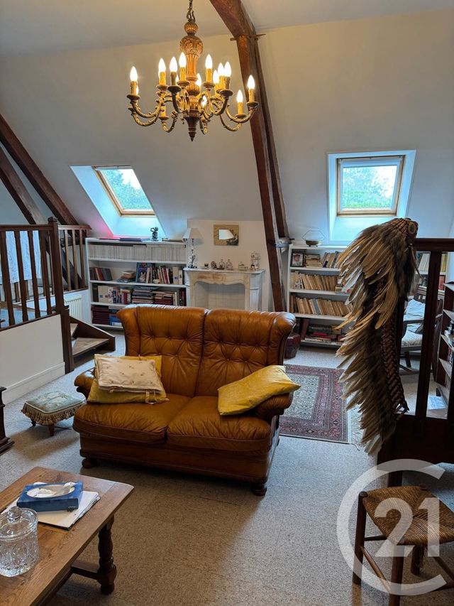Afficher la photo en grand Maison à vendre - 9 pièces - 230 m2 - Estrees St Denis - 60 - PICARDIE