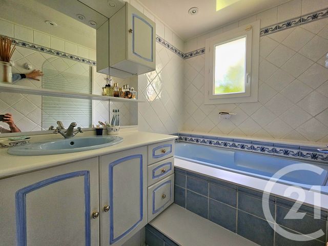 Afficher la photo en grand Maison à vendre - 8 pièces - 171 m2 - Sacy Le Grand - 60 - PICARDIE