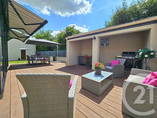 Afficher la photo en grand Maison à vendre - 8 pièces - 171 m2 - Sacy Le Grand - 60 - PICARDIE