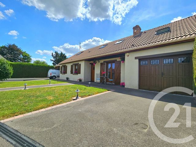 Afficher la photo en grand Maison à vendre - 8 pièces - 171 m2 - Sacy Le Grand - 60 - PICARDIE