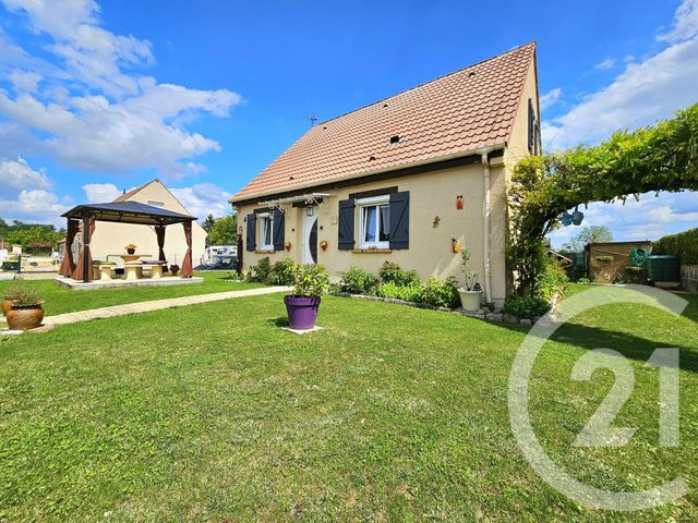 Afficher la photo en grand Maison à vendre - 5 pièces - 134 m2 - Estrees St Denis - 60 - PICARDIE