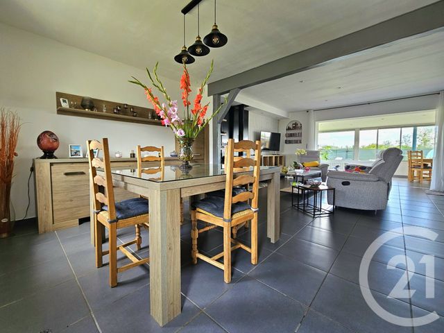 Afficher la photo en grand Maison à vendre - 5 pièces - 134 m2 - Estrees St Denis - 60 - PICARDIE