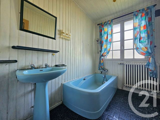 Afficher la photo en grand Maison à vendre - 7 pièces - 159 m2 - Estrees St Denis - 60 - PICARDIE
