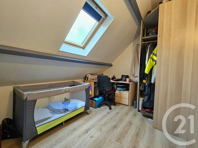 Afficher la photo en grand Appartement F3 à vendre - 4 pièces - 65 m2 - Rieux - 60 - PICARDIE