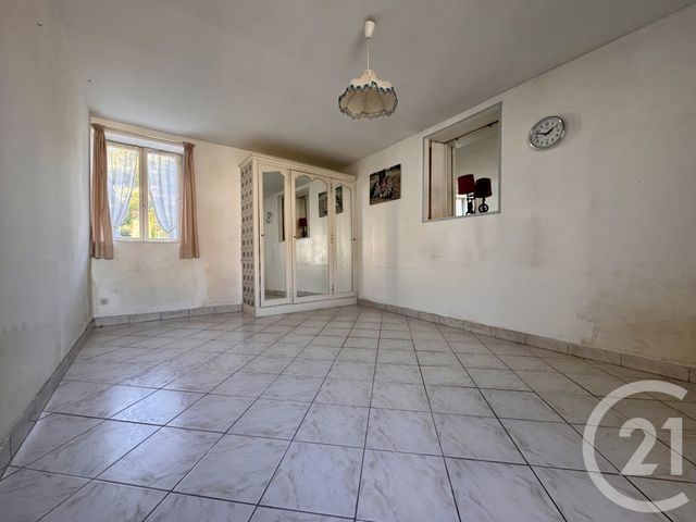 Afficher la photo en grand Maison à vendre - 6 pièces - 185 m2 - Orrouy - 60 - PICARDIE