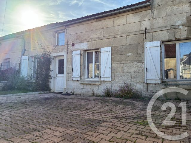 Afficher la photo en grand Maison à vendre - 6 pièces - 185 m2 - Orrouy - 60 - PICARDIE