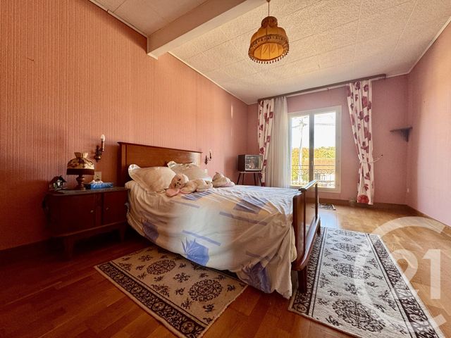 Afficher la photo en grand Maison à vendre - 6 pièces - 185 m2 - Orrouy - 60 - PICARDIE