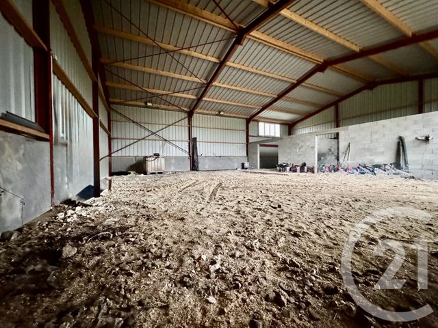 Maison &agrave; louer - 1 pi&egrave;ce - 268 m2 - La Neuville Roy - 60 - PICARDIE