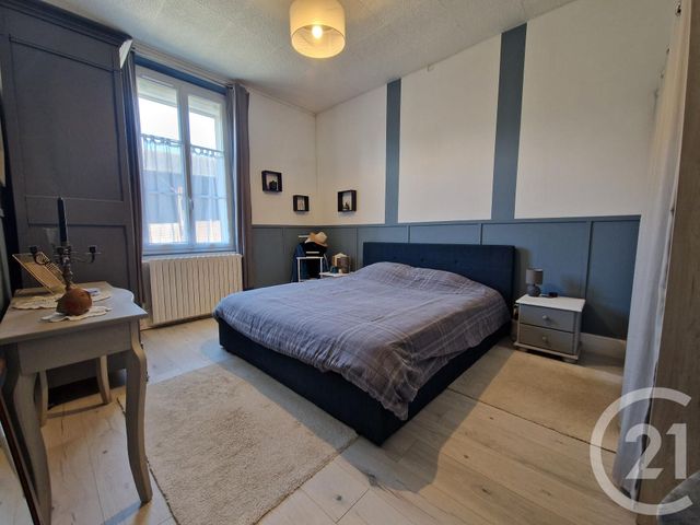 Afficher la photo en grand Maison à vendre - 4 pièces - 104 m2 - St Just En Chaussee - 60 - PICARDIE