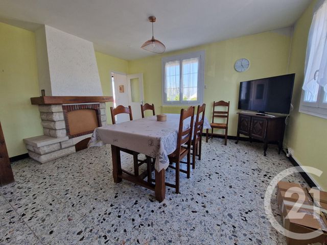 Afficher la photo en grand Maison à vendre - 3 pièces - 64 m2 - St Just En Chaussee - 60 - PICARDIE