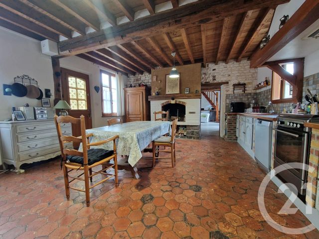 Maison à vendre - 9 pièces - 238 m2 - Lieuvillers - 60 - PICARDIE