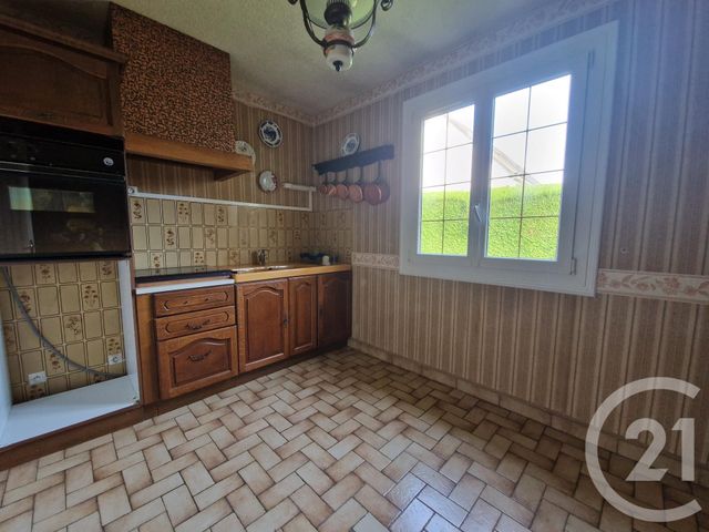 Afficher la photo en grand Maison à vendre - 4 pièces - 140 m2 - St Just En Chaussee - 60 - PICARDIE