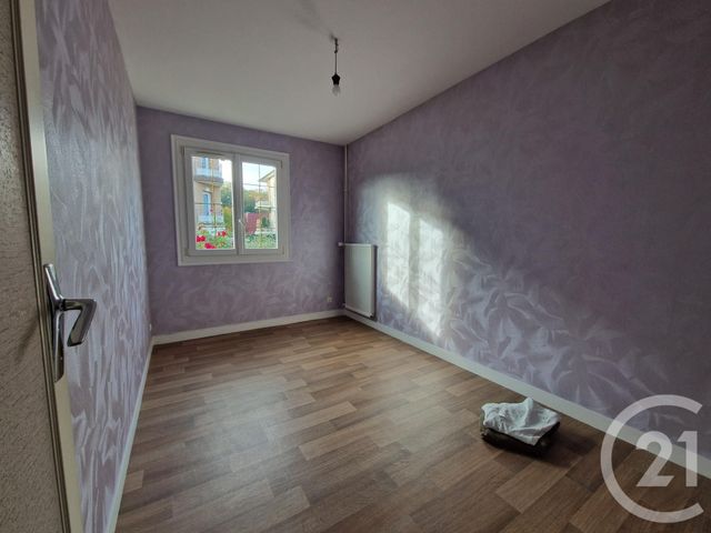 Afficher la photo en grand Maison à vendre - 4 pièces - 140 m2 - St Just En Chaussee - 60 - PICARDIE