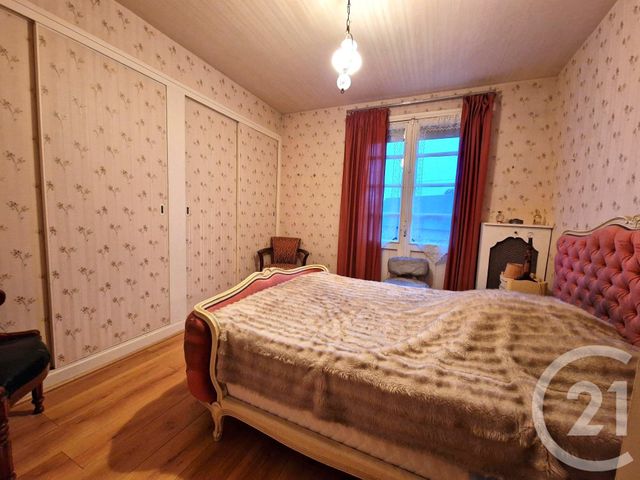 Maison à vendre - 7 pièces - 160 m2 - St Just En Chaussee - 60 - PICARDIE